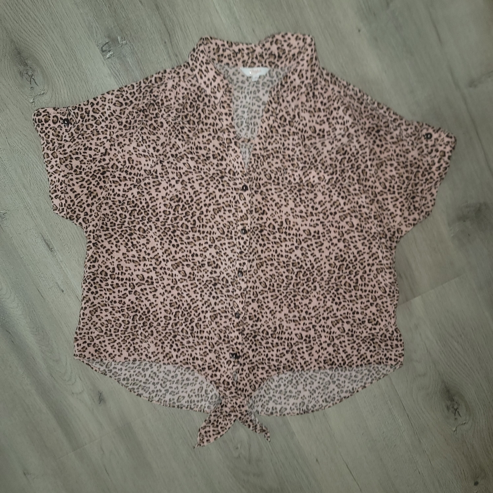 Candie's Pink Leopard Print Tie-Front Button-Up Top